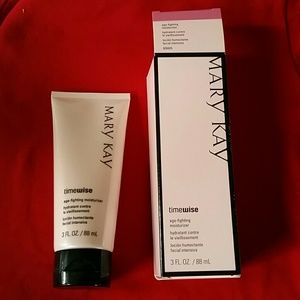 Mary Kay Timewise Age-Fighting moisturizer